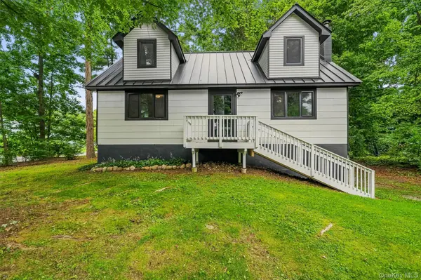 44 David LN, Wurtsboro, NY 12790