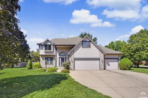 1001 Biltmore DR, Lawrence, KS 66049