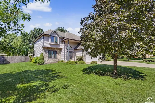 1001 Biltmore DR, Lawrence, KS 66049