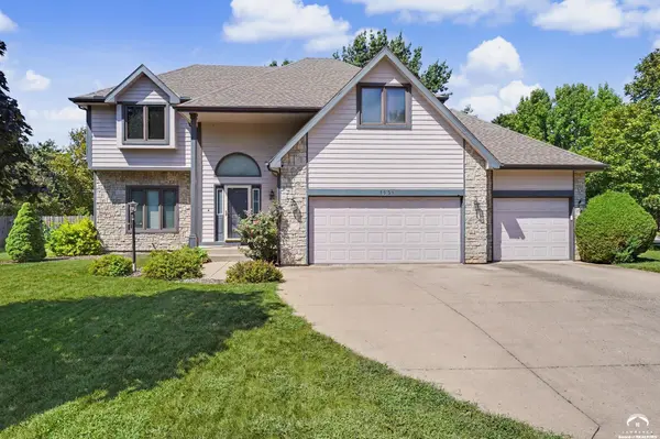 1001 Biltmore DR, Lawrence, KS 66049