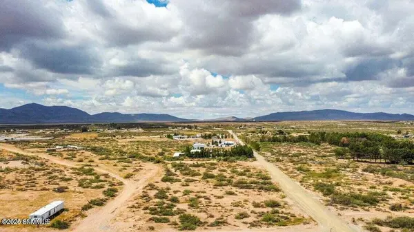 2600 Red River DR, Chaparral, NM 88081