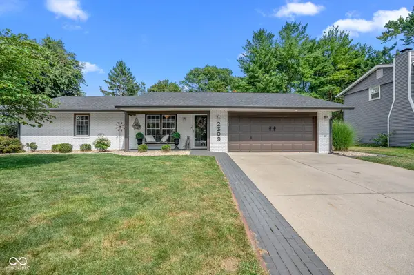 2309 Jolinda CT, Columbus, IN 47203