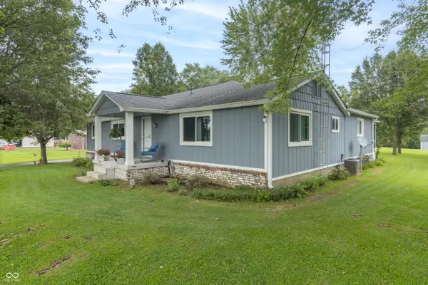 5761 S State Road 9, Fountaintown, IN 46130