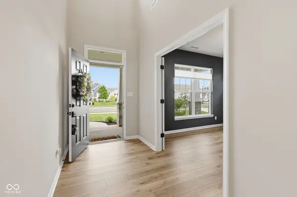 6870 Hidden Meadow PASS, Mccordsville, IN 46055