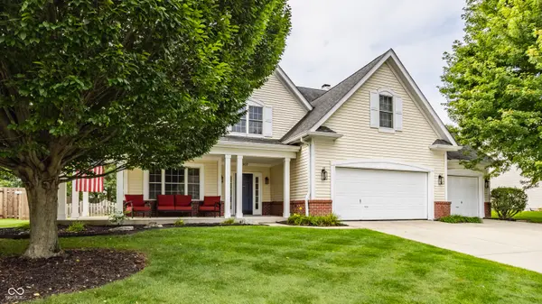 3907 Brasseur LN, Carmel, IN 46033