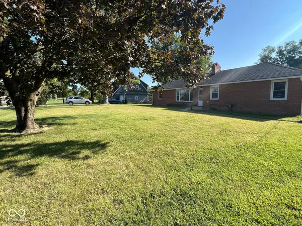 2071 S 600 W, New Palestine, IN 46163