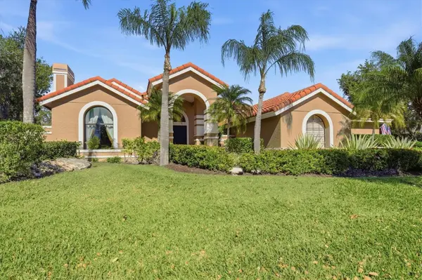 4221 ESCONDITO CIR, Sarasota, FL 34238