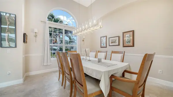 657 HALYARD LN, Longboat Key, FL 34228