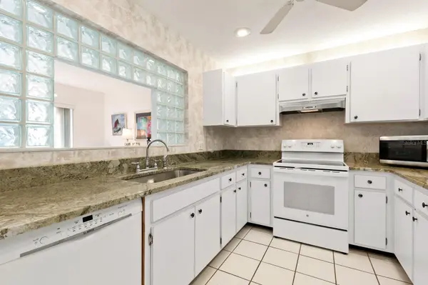 1704 PELICAN COVE RD #T138, Sarasota, FL 34231