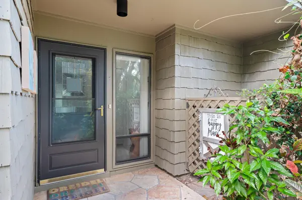 1704 PELICAN COVE RD #T138, Sarasota, FL 34231