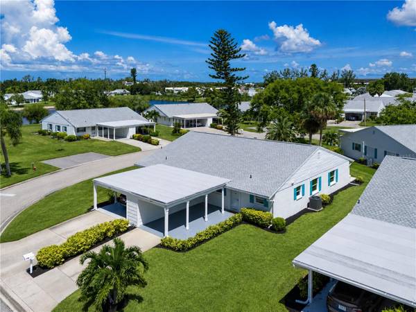 9411 CONCORD CIR, Bradenton, FL 34210