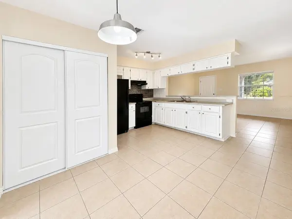 3113 WOODHILL RD, Winter Haven, FL 33881