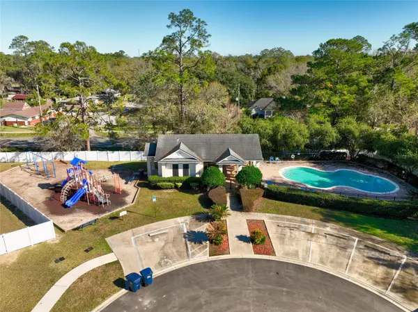 724 LIBERTY CIR, Macclenny, FL 32063