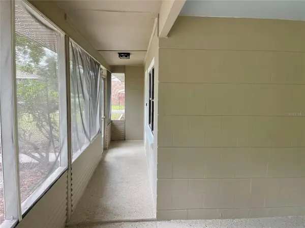 1715 NE 6TH PL, Gainesville, FL 32641