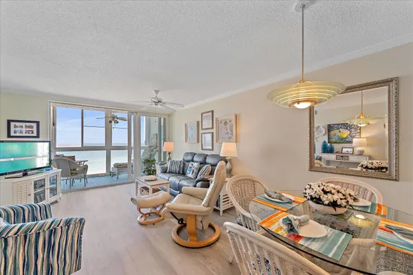 950 TARPON CENTER DR #504, Venice, FL 34285
