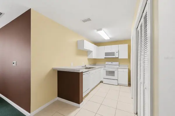 2788 CLUB CORTILE CIR #A, Kissimmee, FL 34746