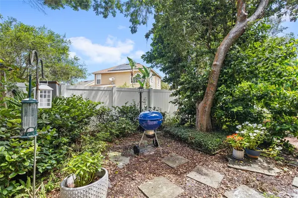 1482 CREEKSIDE CIR, Winter Springs, FL 32708