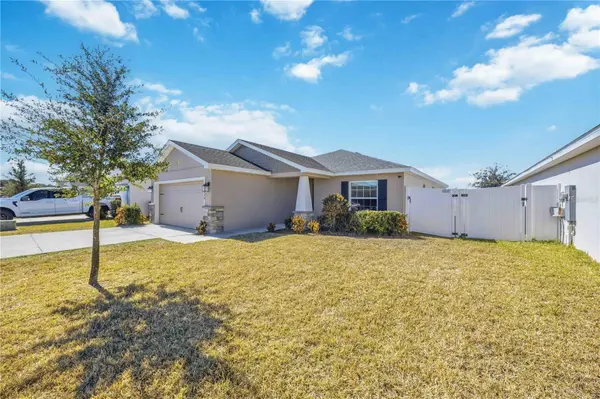 1035 TROPEA LN, Auburndale, FL 33823