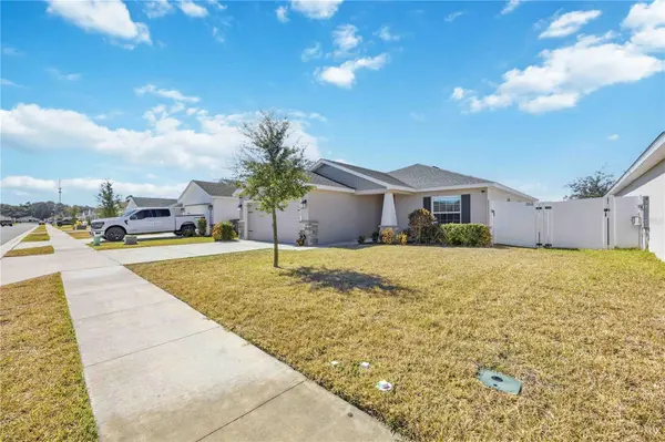 1035 TROPEA LN, Auburndale, FL 33823