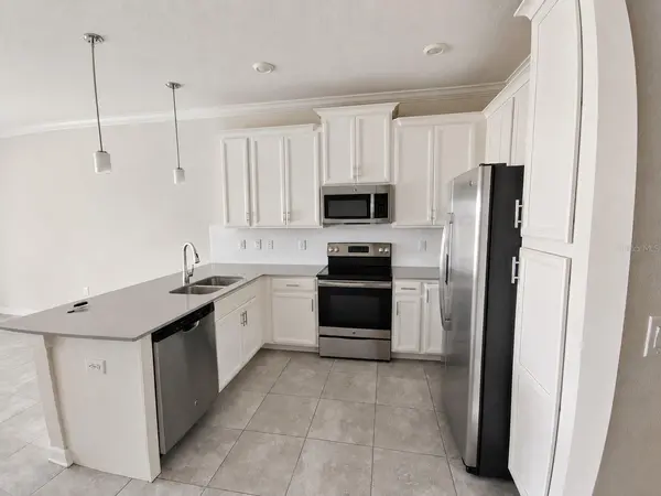 1348 ROYAL ST GEORGE BLVD, Davenport, FL 33896