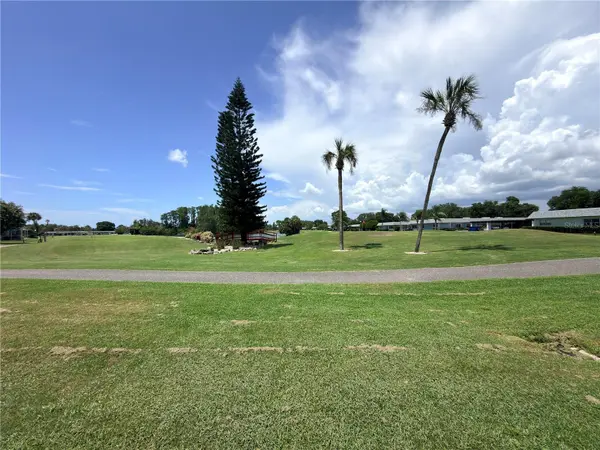 9703 GREENSKEEPER DR, New Port Richey, FL 34655