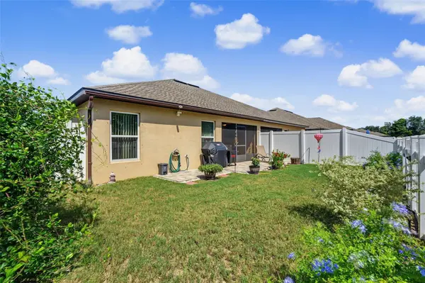 8951 SOUTHERN CHARM CIR, Brooksville, FL 34613