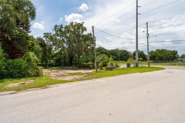 1305 CLARCONA RD, Apopka, FL 32703