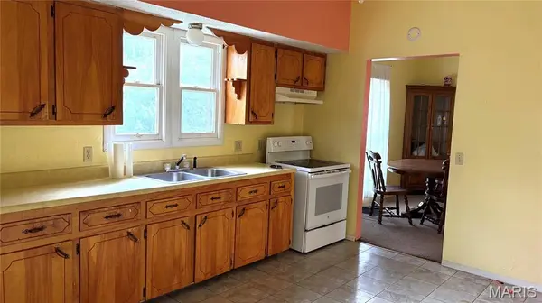 306 W Plum, Percy, IL 62272