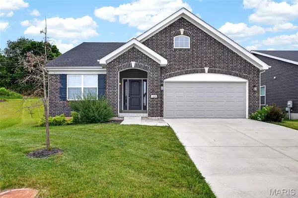 112 Creek Haven CT, Lake St Louis, MO 63367