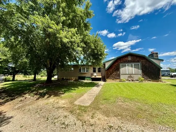 15302 Bucyrus DR, Bucyrus, MO 65444
