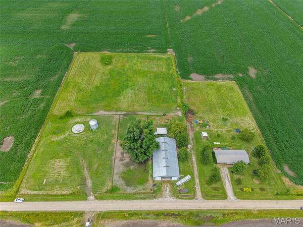 38753 Audrain Road 564, Vandalia, MO 63382