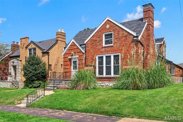 6013 Devonshire AVE, St Louis, MO 63109