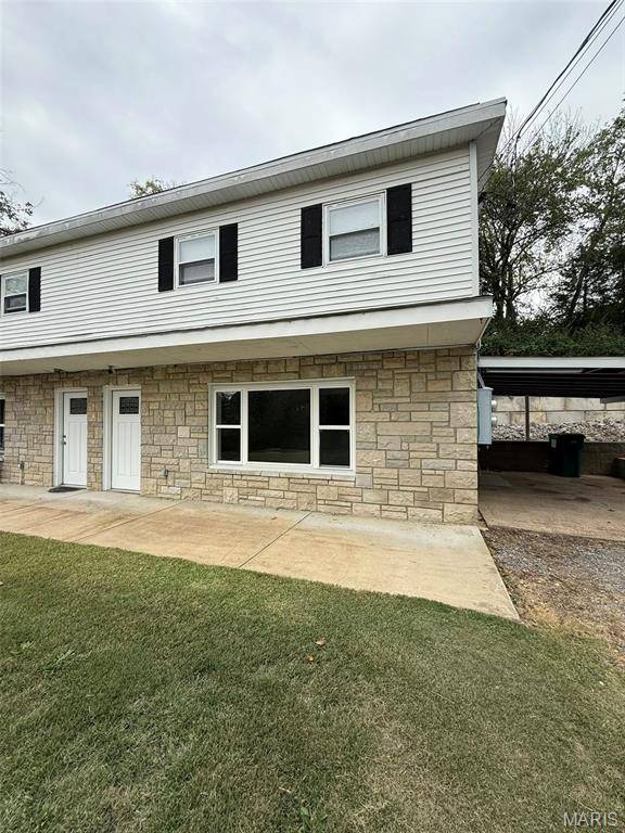 2632 Hillsboro Valley Park RD #B, High Ridge, MO 63049