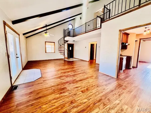 16144 Horse Shoe DR, Houston, MO 65483