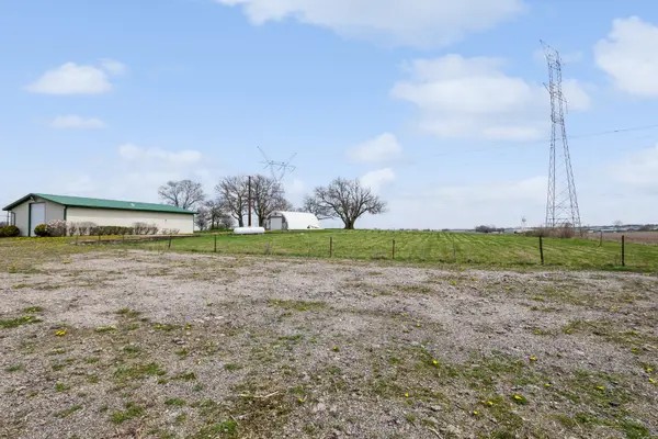 9815 Laraway RD, Frankfort, IL 60423