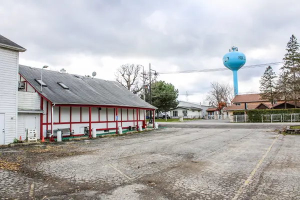 69 Washington ST, Ingleside, IL 60041