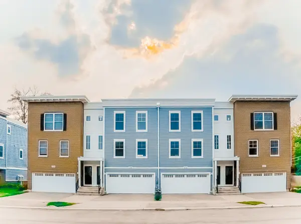 504 Highland Pkwy, Itasca, IL 60143