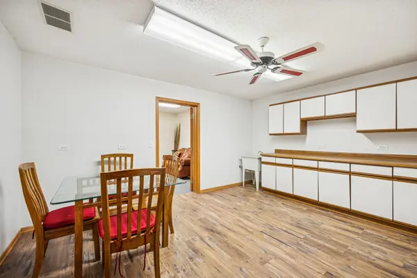 2050 Larkin AVE #200-201, Elgin, IL 60123
