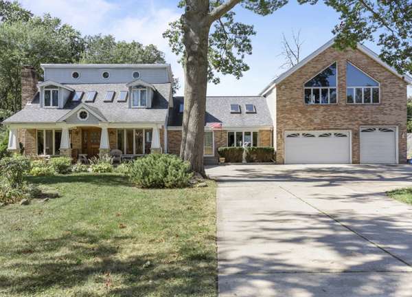 2N584 S Ardmore AVE, Villa Park, IL 60181