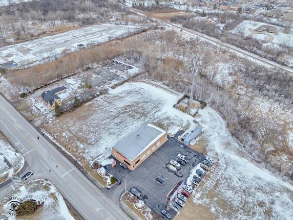 17193 WOLF RD, Orland Park, IL 60462
