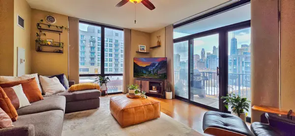 435 W Erie ST #1002, Chicago, IL 60654