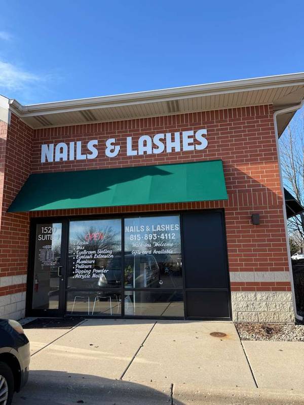 1520 Carlemont DR #J, Crystal Lake, IL 60014