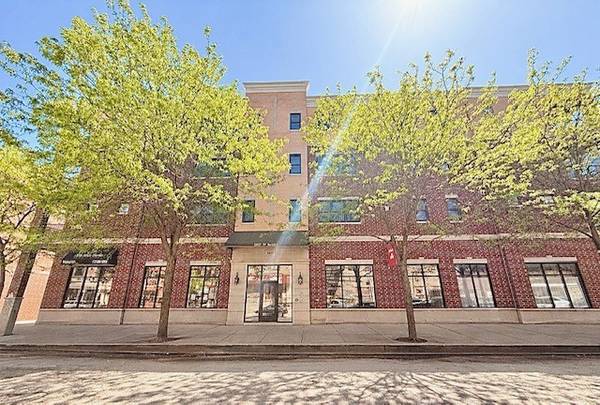 2827 W Belden AVE #1B, Chicago, IL 60647