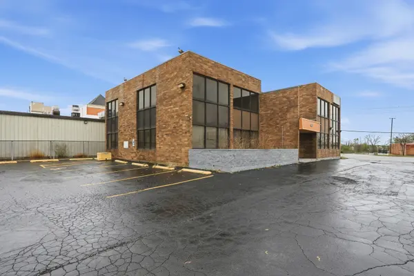 2071 Irving Park RD, Hanover Park, IL 60133