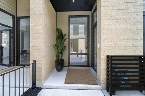 6218 S Woodlawn AVE #F, Chicago, IL 60637