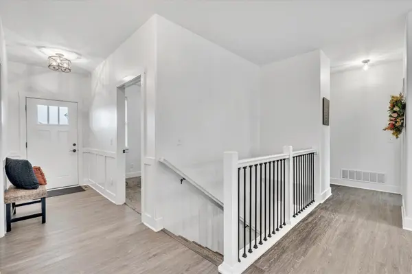 3052 Charissas PL, Bettendorf, IA 52722