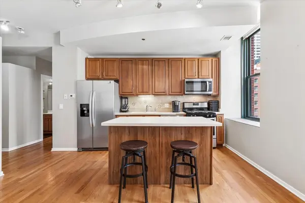 208 W Washington ST #1405, Chicago, IL 60606