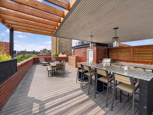 843 W Buckingham PL #4E, Chicago, IL 60657