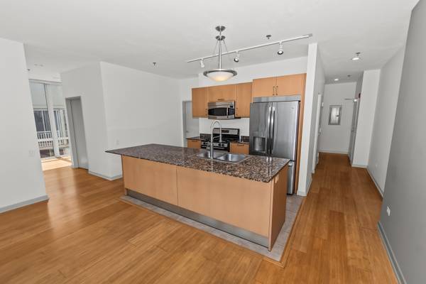 653 N Kingsbury ST #2307, Chicago, IL 60654