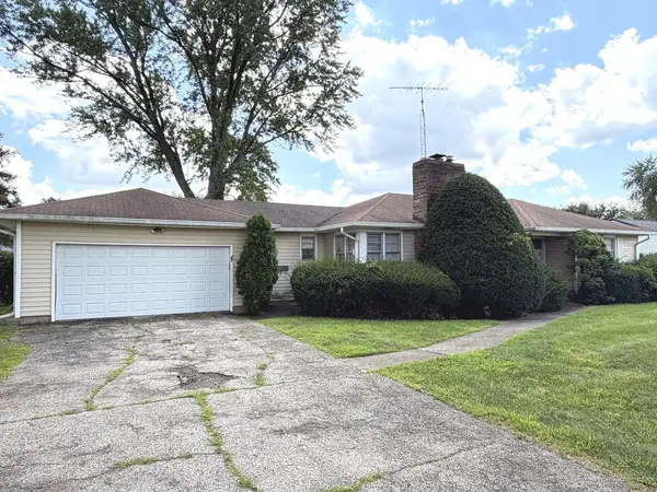 634 Barrington AVE, East Dundee, IL 60118